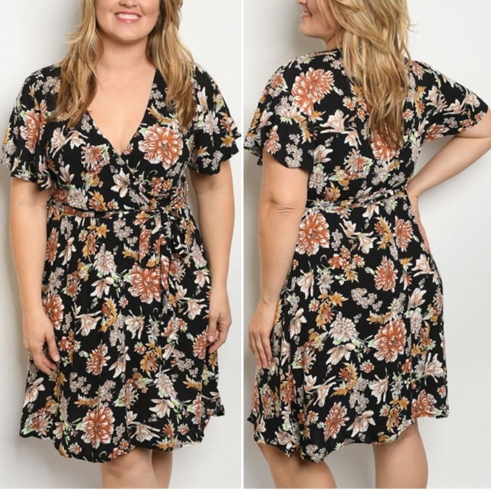 BLACK & FLORAL PRINT DRESS